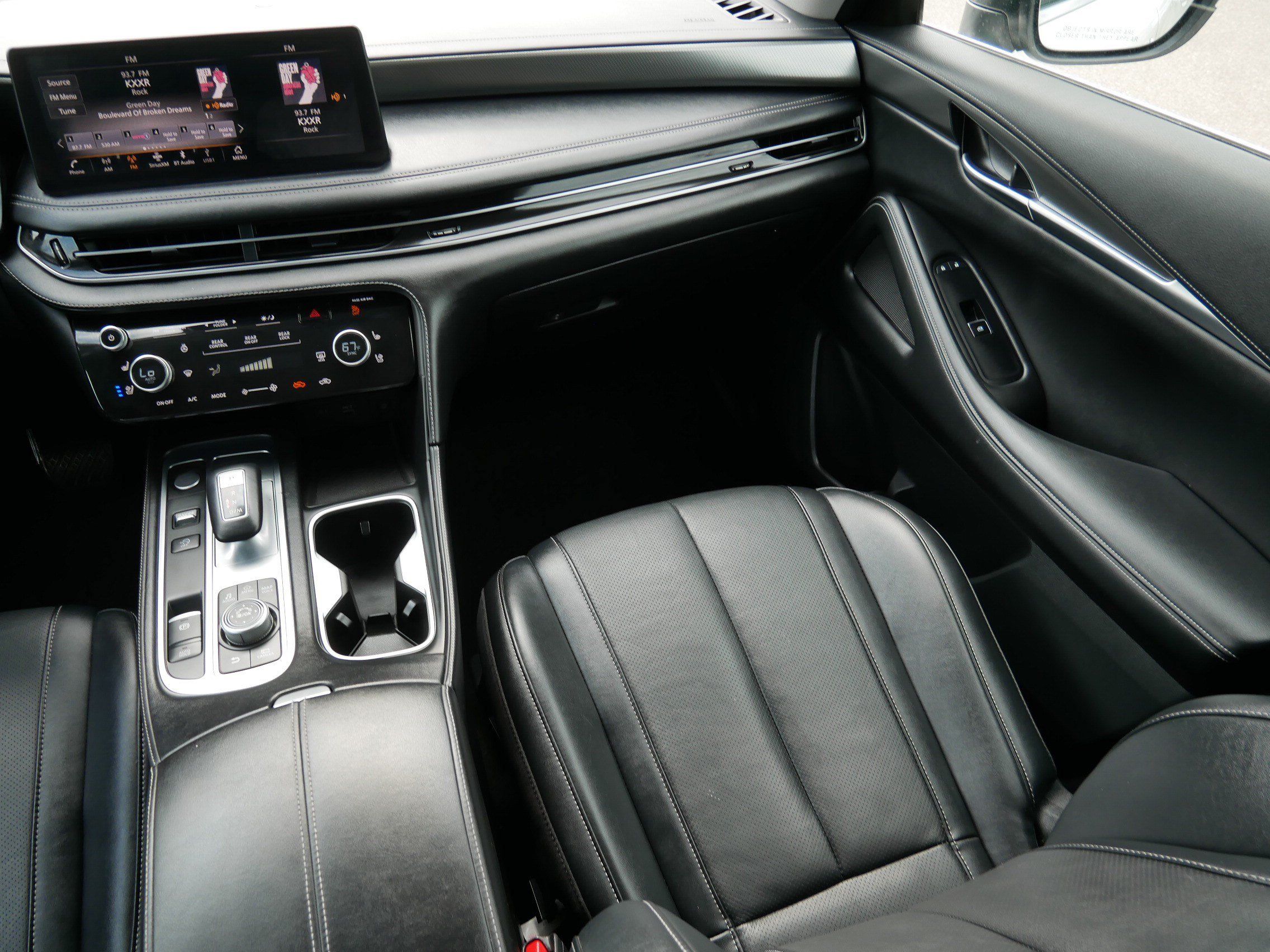 Used 2024 INFINITI QX60 Luxe AWD/4WD image 11