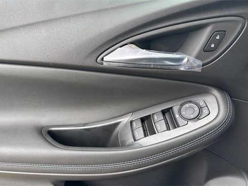 New 2026 Buick Encore GX Sport Touring image 11