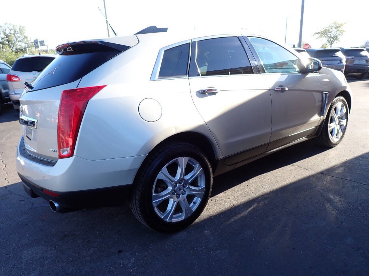 Used 2013 Cadillac SRX Performance AWD/4WD image 6