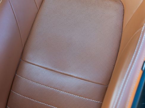 Used 2020 Jaguar F-TYPE Convertible image 7