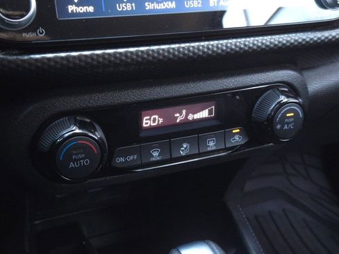 Used 2021 Nissan Kicks SV FWD image 21