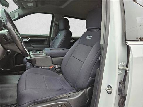Used 2022 GMC Sierra 1500 SLE AWD/4WD image 19