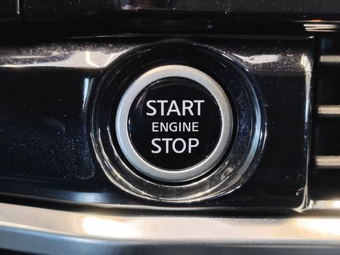 Certified 2023 Nissan Pathfinder Platinum w/ Lighting Package (N93) image 39