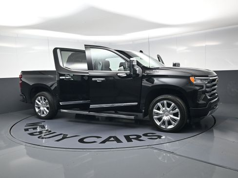 Certified 2024 Chevrolet Silverado 1500 High Country w/ High Country Premium Package image 26