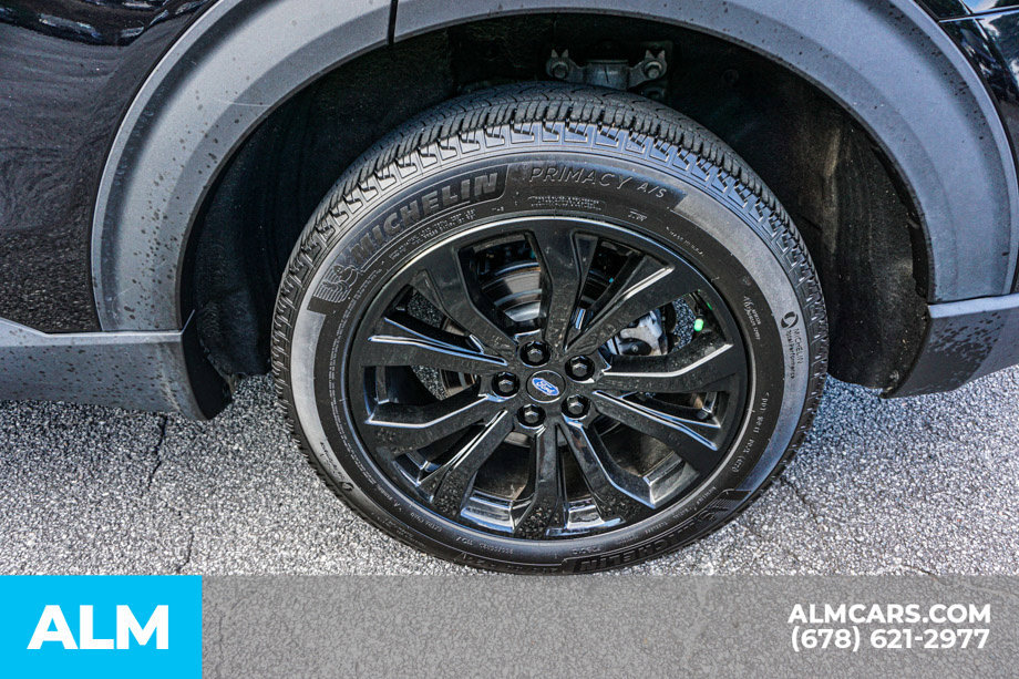Used 2025 Ford Explorer ST-Line AWD/4WD image 16