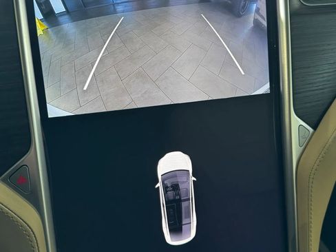 Used 2016 Tesla Model X 90D AWD/4WD image 31