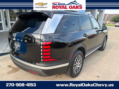 Used 2026 Hyundai Palisade SEL FWD image 7