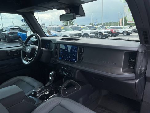 Used 2024 Ford Bronco Big Bend AWD/4WD image 18