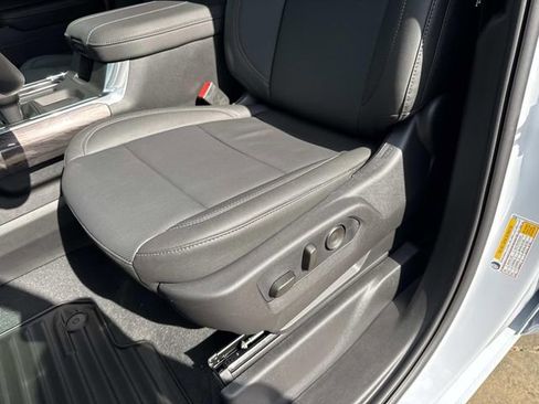 New 2026 Chevrolet Silverado 1500 LTZ w/ LTZ Convenience Package II AWD/4WD image 18