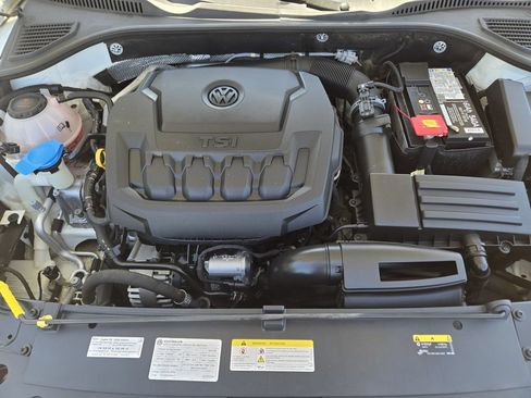 Used 2020 Volkswagen Passat 2.0T SE FWD image 41