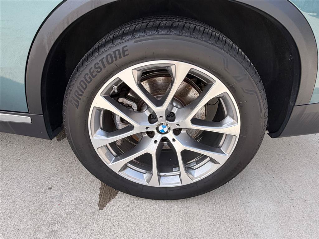 Used 2024 BMW X5 xDrive40i w/ Premium Package AWD/4WD image 23