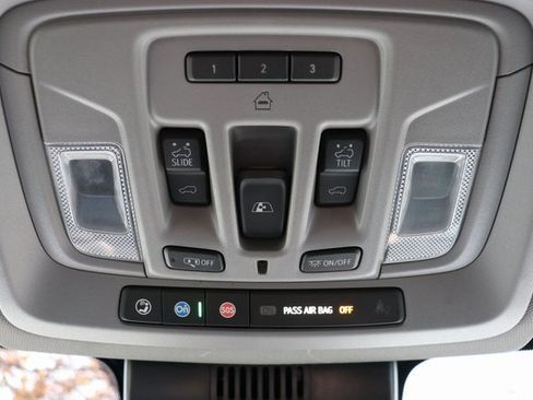 Used 2024 GMC Sierra 2500 Denali w/ Denali Reserve Package image 30