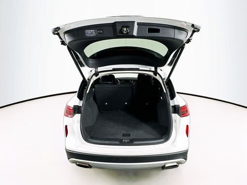 Used 2023 INFINITI QX50 Luxe AWD/4WD image 28