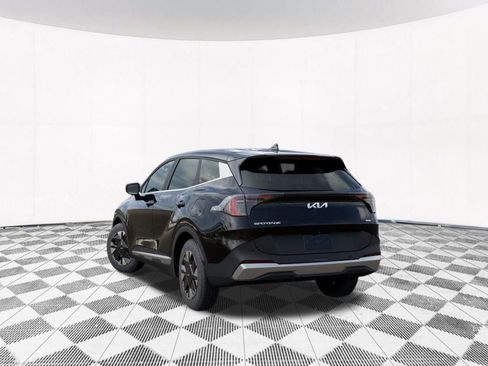 New 2026 Kia Sportage LX image 5