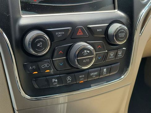 Used 2017 Jeep Grand Cherokee Limited RWD image 50