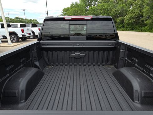 New 2026 Chevrolet Silverado 1500 LTZ w/ Z71 Off-Road Package AWD/4WD image 8