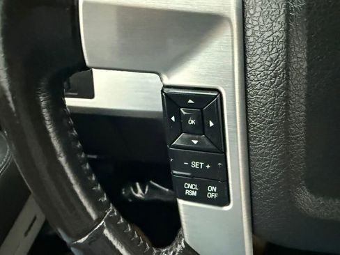 Used 2014 Ford F150 Platinum image 16