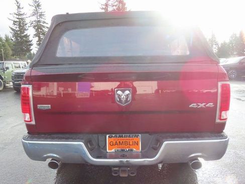 Used 2017 RAM 1500 Laramie image 7