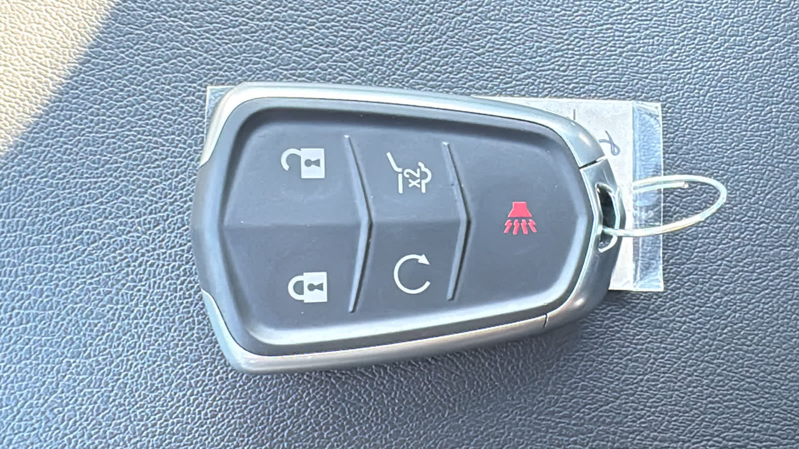Used 2024 Cadillac XT6 Luxury w/ LPO, Floor Liner Package AWD/4WD image 27