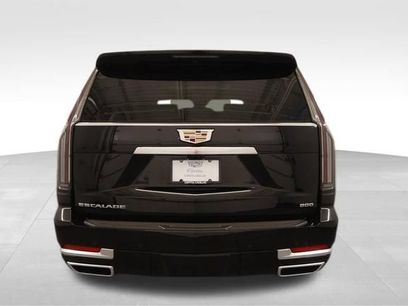 Used 2026 Cadillac Escalade ESV Luxury w/ Touring Package