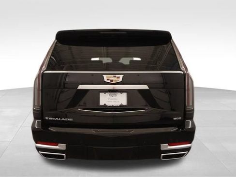 Used 2026 Cadillac Escalade ESV Luxury w/ Touring Package AWD/4WD image 3