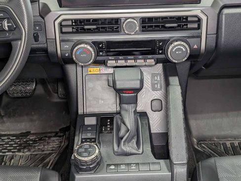 Used 2025 Toyota 4Runner TRD Off-Road Premium image 20