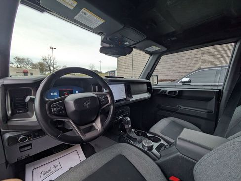 Used 2025 Ford Bronco Big Bend image 15