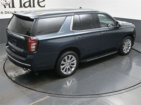 Used 2021 Chevrolet Tahoe Premier w/ Premium Package image 41
