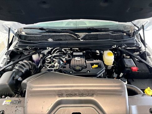 New 2026 RAM 3500 Tradesman AWD/4WD image 15