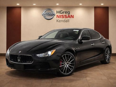 Used 2017 Maserati Ghibli S Q4 AWD/4WD image 3