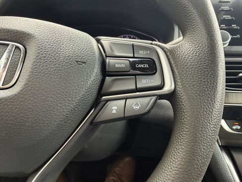 Used 2019 Honda Accord LX image 21
