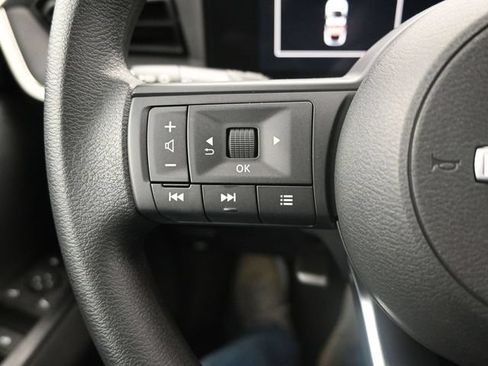 Certified 2025 Nissan Kicks S AWD/4WD image 23