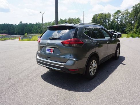 Used 2019 Nissan Rogue S w/ Special Edition Package FWD image 20