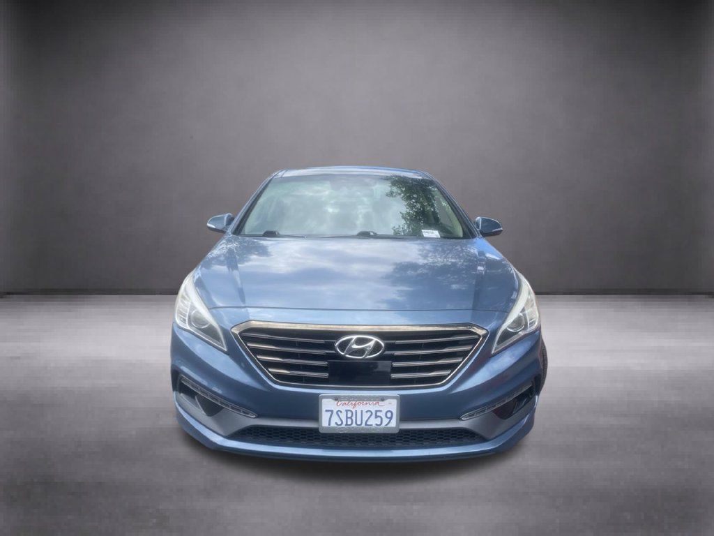 Used 2016 Hyundai Sonata Limited w/ Option Group 05 FWD image 3