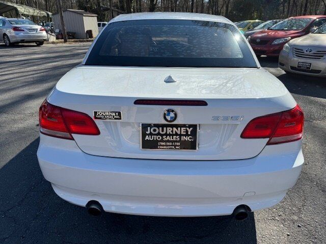 Used 2009 BMW 335i Convertible RWD image 5