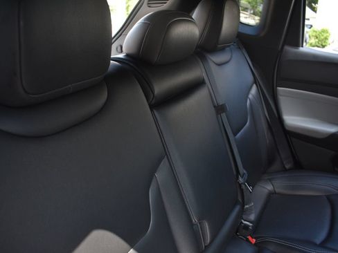 Used 2025 Jeep Compass Limited AWD/4WD image 27