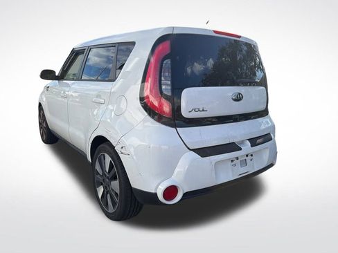 Used 2014 Kia Soul ! image 6