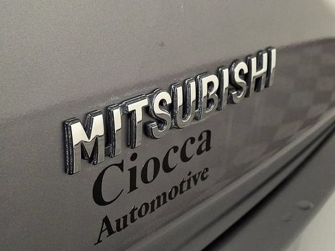 Used 2018 Mitsubishi Outlander ES AWD/4WD image 29