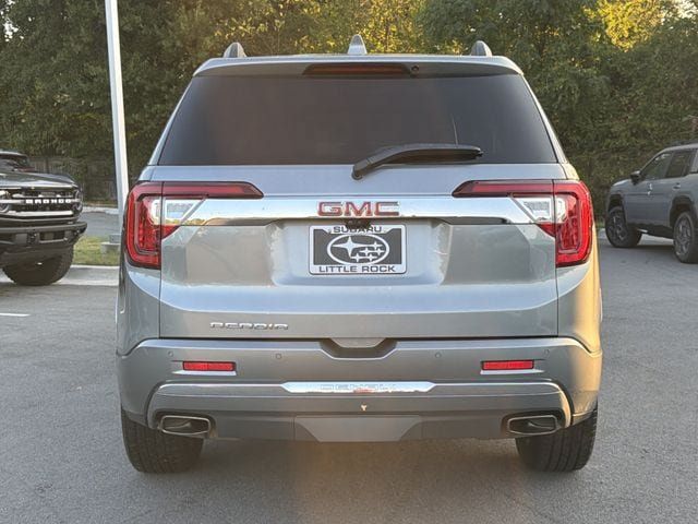 Used 2023 GMC Acadia Denali w/ Denali Ultimate Package FWD image 4