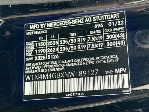 Used 2022 Mercedes-Benz GLB 250 image 42