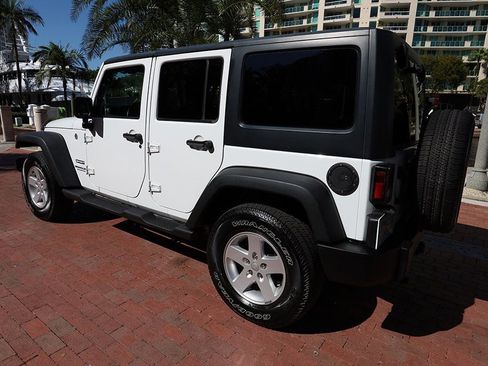 Used 2017 Jeep Wrangler Unlimited Sport w/ Quick Order Package 24S image 18