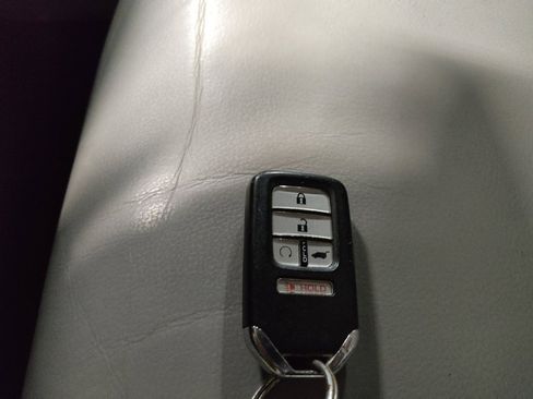 Used 2017 Honda Pilot EX-L image 32