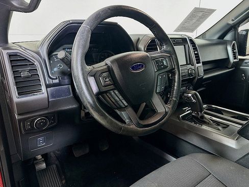 Used 2016 Ford F150 XLT w/ Equipment Group 302A Luxury AWD/4WD image 9