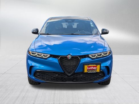 Used 2024 Alfa Romeo Tonale Veloce w/ Premium Interior Package AWD/4WD image 2
