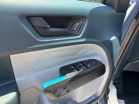 New 2026 Ford Maverick XLT w/ XLT Luxury Package FWD image 21