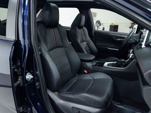 Used 2021 Toyota RAV4 XSE w/ Premium Package AWD/4WD image 26