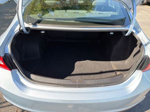 Used 2018 Chevrolet Malibu LT FWD image 28