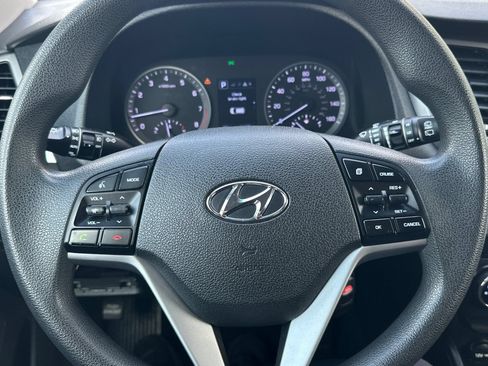 Used 2018 Hyundai Tucson SEL FWD image 22