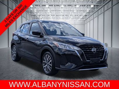 Used 2021 Nissan Kicks SV