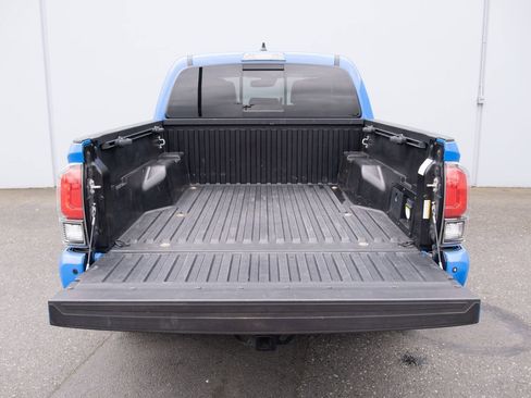 Used 2019 Toyota Tacoma TRD Pro AWD/4WD image 21